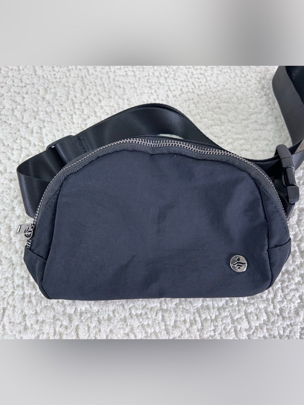 HALARA Logo Belt Bag Black Nylon Waist Fanny Pack Crossbody YB023 NWT